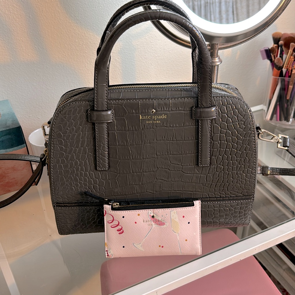Kate Spade Black Croc-Embossed Crossbody Bag With Pink Card Wallet